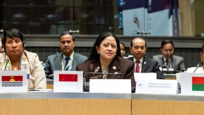 Ketua DPR RI Puan Maharani saat menghadiri Konferensi Tingkat Tinggi (KTT) Ketua Parlemen Perempuan Dunia bertajuk Women Speakers Summit 2024 di Perancis.
