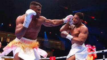 Duel Anthony Joshua vs Francis Ngannou