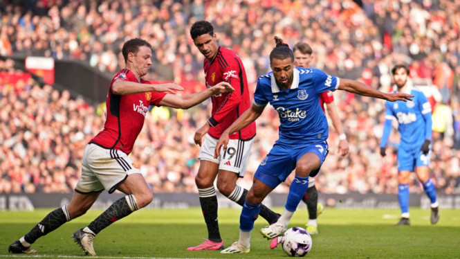 Duel Manchester United vs Everton