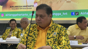 Partai Golongan Karya dengan lambang pohon beringin tersebut menggelar rapat pleno di kantor DPP Partai Golkar, Slipi Jakarta Barat, Minguu Sore 10 Maret 2024. 