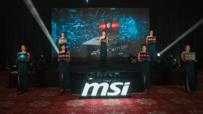 Laptop MSI yang ditenagai AI.