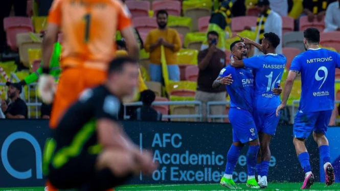 Pemain Al Hilal rayakan gol