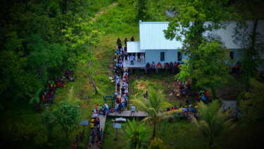 VIVA Militer: Pasukan Pandawa Kostrad TNI bangun gereja di Nduga 