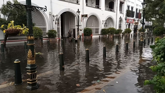 Banjir di Kota Lama Semarang