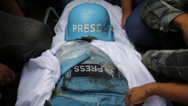 VIVA Militer: Jenazah jurnalis yang tewas dibunuh tentara Israel
