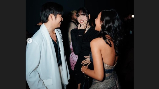 Angga Yunanda, Sheninna Cinnamon dan Lisa BLACKPINK