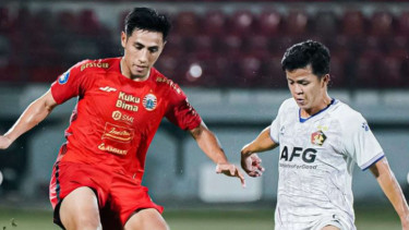 Duel Persija Jakarta vs Persik Kediri