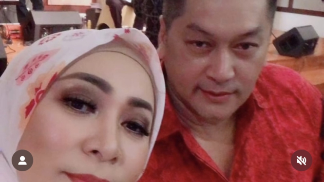 Melly Goeslaw dan Donny Kesuma.