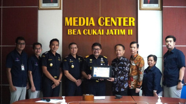 Bea Cukai menerbitkan izin fasilitas kawasan berikat