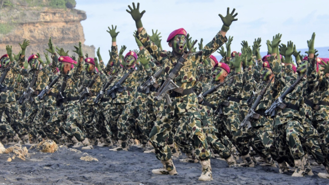 VIVA Militer: Dankormar Lantik 504 prajurit baru Marinir