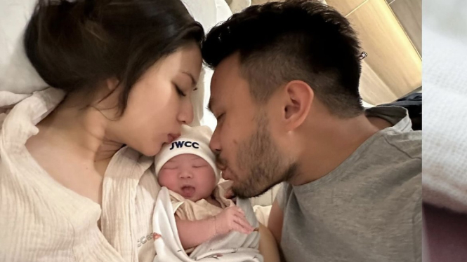 Jessica Mila, Yakup Hasibuan dan sang buah hati.