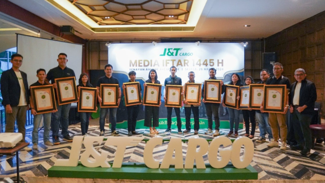 J&T jalin kolaborasi strategis dengan partner dari tiga sektor industri penting