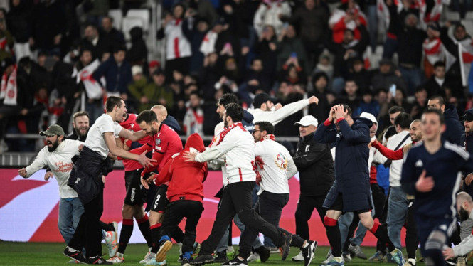 Pemain Timnas Georgia rayakan keberhasilan lolos ke EURO 2024