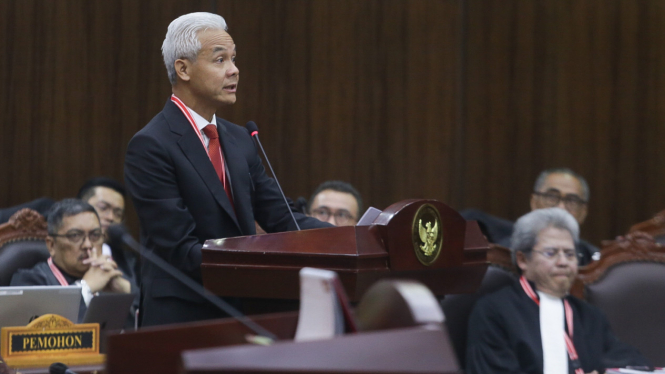Ganjar Pranowo saat hadir dalam sidang Perselisihan Pilpres 2024 di MK
