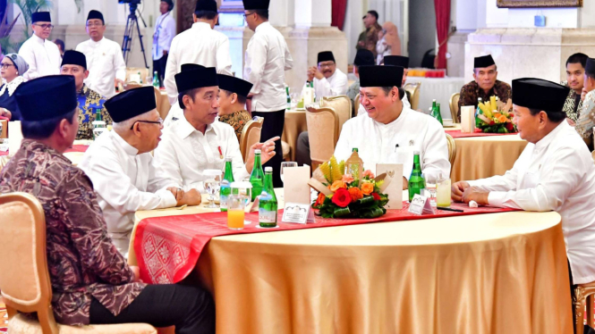 Momen Akrab Prabowo dan Jokowi di Acara Bukber di Istana Negara