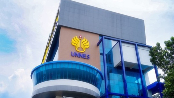 Universitas Negeri Semarang (Unnes)