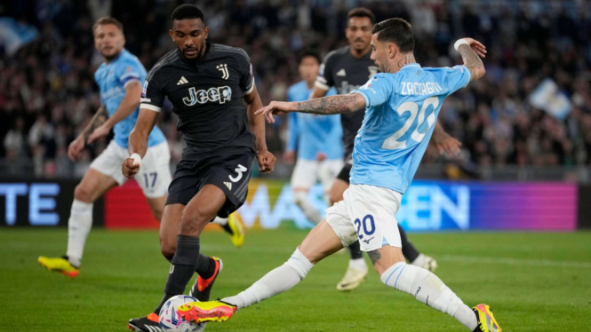Duel Lazio vs Juventus