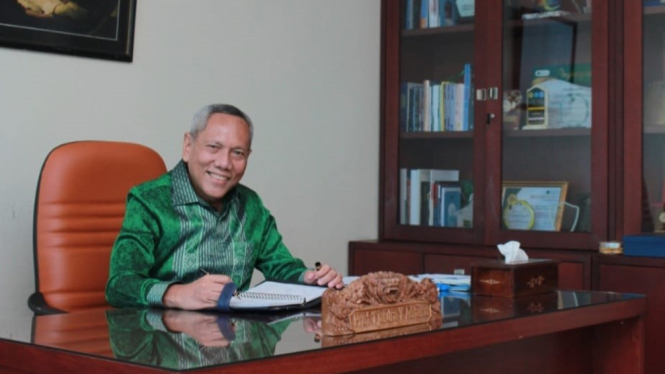Direktur Pasca Sarjana Universitas YARSI, Prof Tjandra Yoga Aditama 