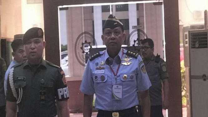 Mantan Kepala Basarnas RI Marsdya Henri Alfiandi didakwa kasus korupsi