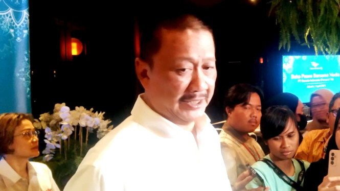 Direktur Utama Garuda Indonesia, Irfan Setiaputra, saat ditemui di kawasan Kebayoran Baru, Jakarta Selatan, Senin, 1 April 2024.