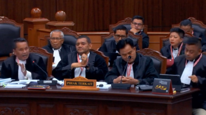 Kuasa hukum paslon 02 Hotman Paris Hutapea di sidang MK