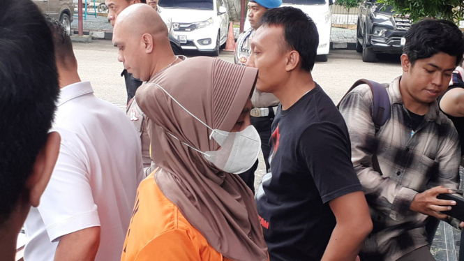 ND, pelaku pembunuhan wanita menggunakan samurai di toko baju Tangerang 