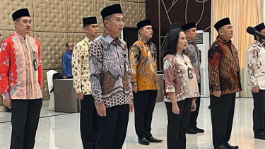 Staf Ahli Komunikasi Politik dan Kehumasan Kemensetneg, Bey Machmudin