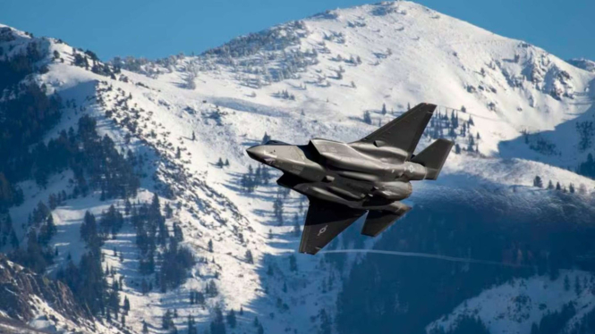Jet Tempur F-35A Lightning
