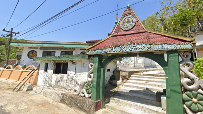 Masjid Aolia Kabupaten Gunungkidul Daerah Istimewa Yogyakarta (DIY)