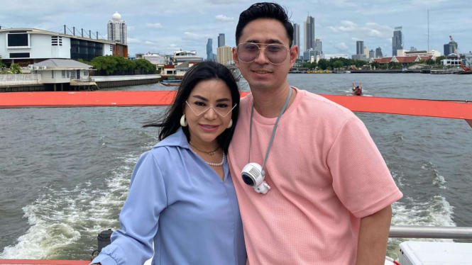 Edwin Bahari dan Anisa Bahar