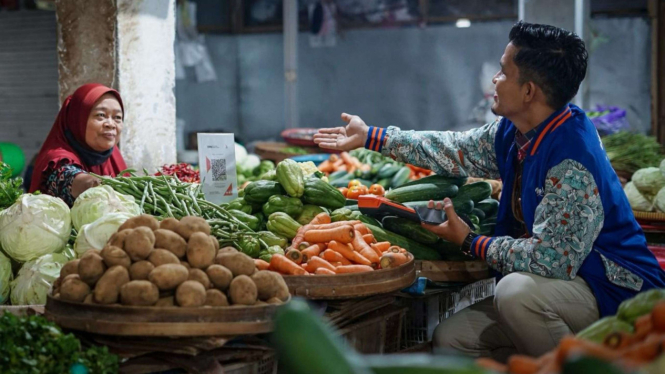 Cerita Penjual Ayam Kampung Terbantu Kredit Ultra Mikro dari AgenBRILink