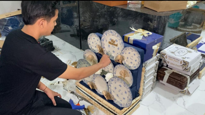 Penjual parsel di Depok kebanjiran pesanan