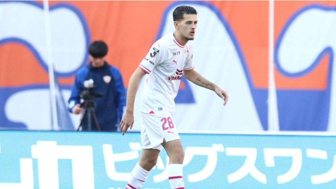 Debut Justin Hubner Bersama  Cerezo Osaka di J1 League