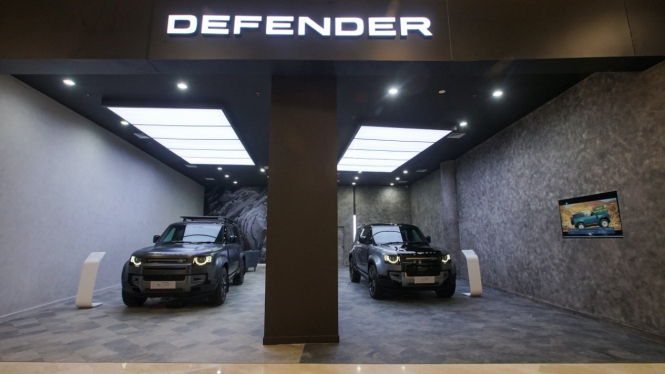 Defender Gallery Senayan City