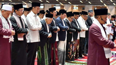 Ilustrasi salat idul fitri