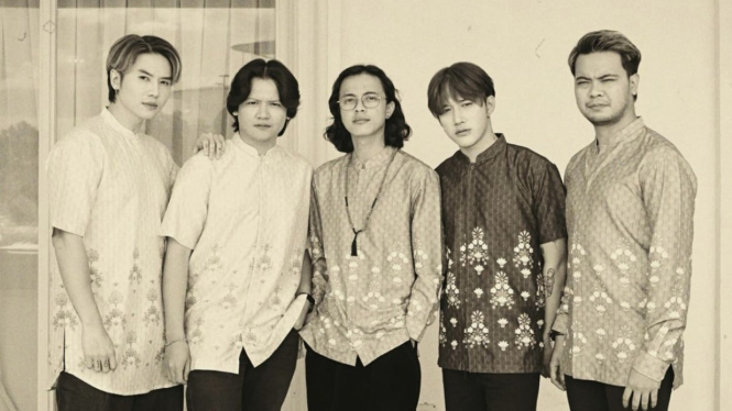 Boyband SMASH.