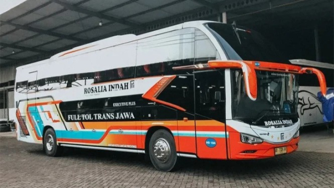 PO Bus Rosalia Indah