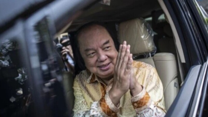 Anggota Dewan Pertimbangan Presiden, Tahir