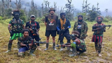OPM merilis video terbaru pilot Susi Air  Philip Mark Mehrtens