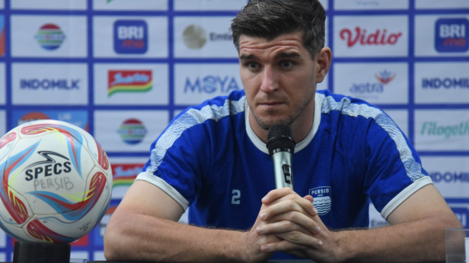 Bek Persib Bandung Nick Kuipers