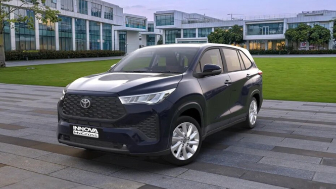 Toyota Innova HyCross mesin bensin