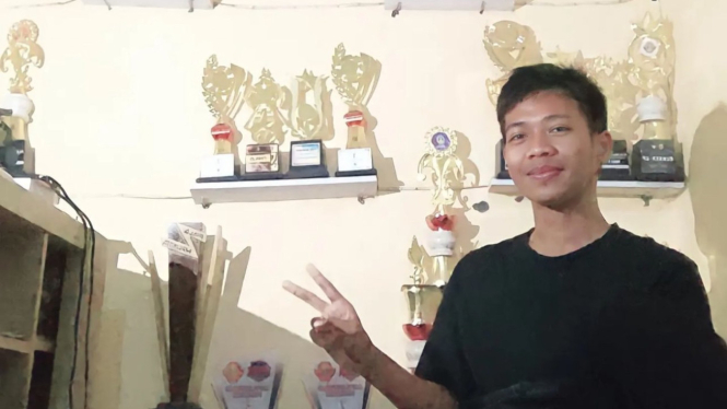 Mokh Alfin Ramdhani alias Dhani