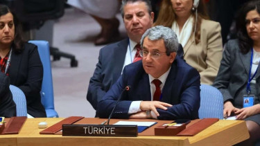 Wakil Menteri Luar Negeri, Turki Ahmet Yildiz