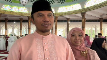 Ketua DPRD Provinsi Jambi, Edi Purwanto Hadiri Akad Nikah Putri Gubernur Jambi