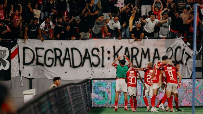 Sindiran suporter Bali United untuk Bhayangkara FC