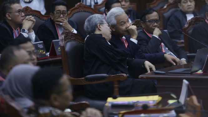 Ganjar-Mahfud hadiri sidang putusan sidang perselisihan hasil Pilpres 2024 di MK
