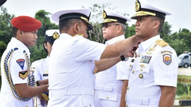 VIVA Militer: Pangkoarmada I pimpin Sertijab Danlantamal XII Pontianak