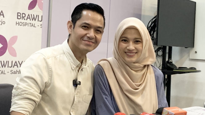 Dude Harlino dan Alyssa Soebandono. 