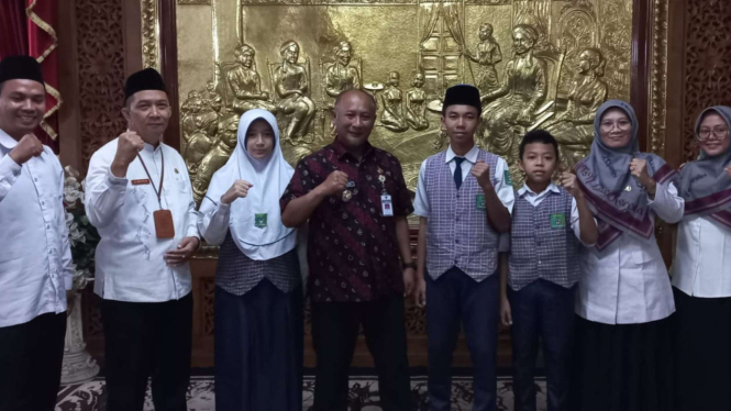 MTsN 1 Pati Kirim Tiga Siswa ke Thailand untuk Olimpiade Matematika Internasiona