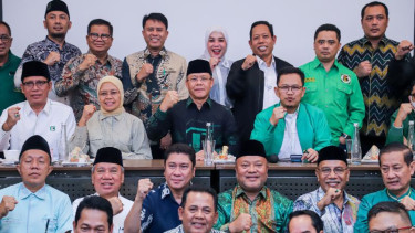 Plt Ketum PPP Mardiono bersama para Ketua DPD PPP.